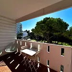 Golden Sunset Apartment